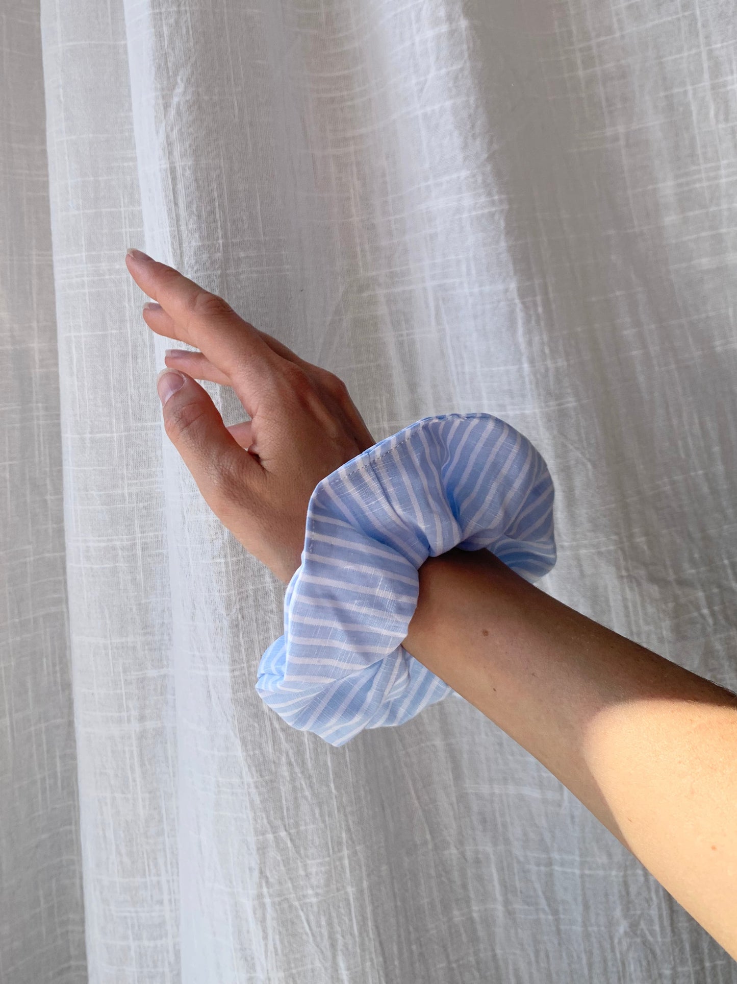 "Nowaste" Scrunchie - Blue-striped